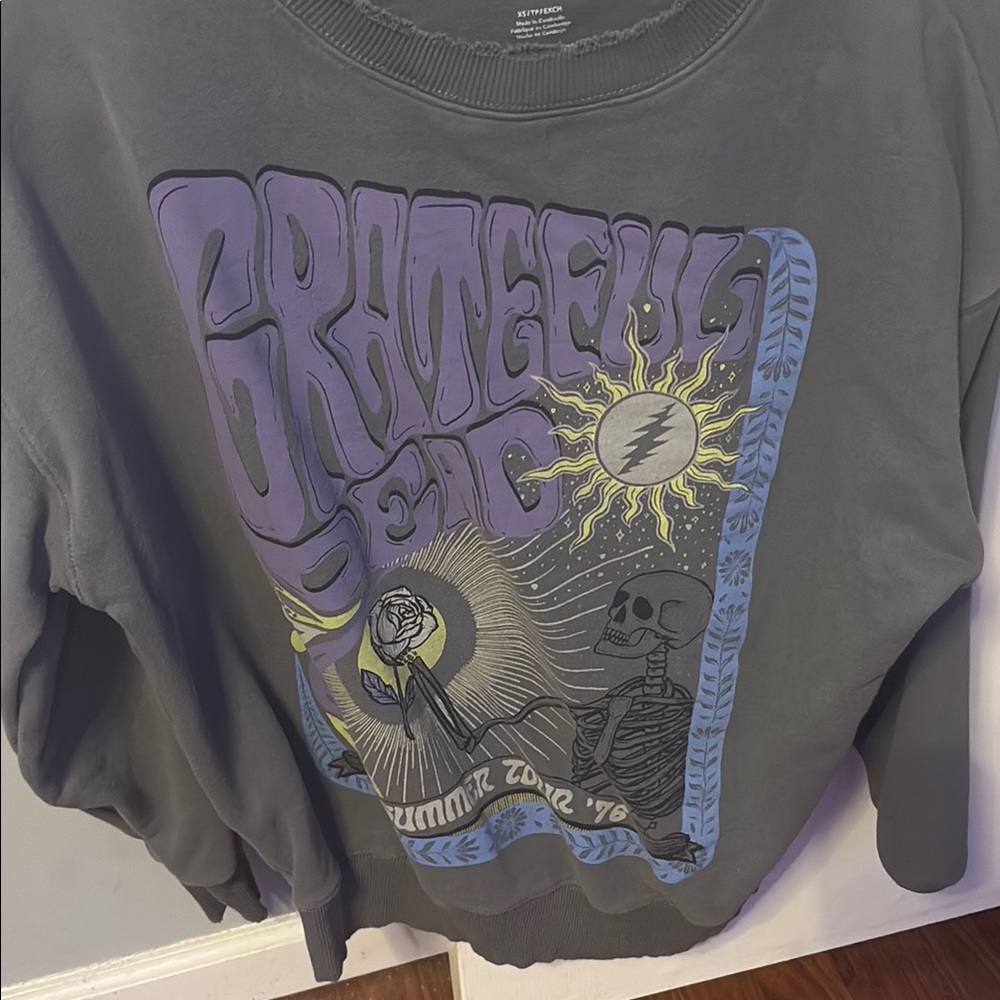 Grateful Dead Graphic Sweatshirt